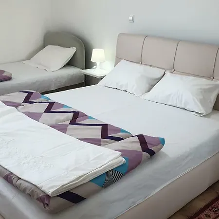 Elsie Apartmán *
